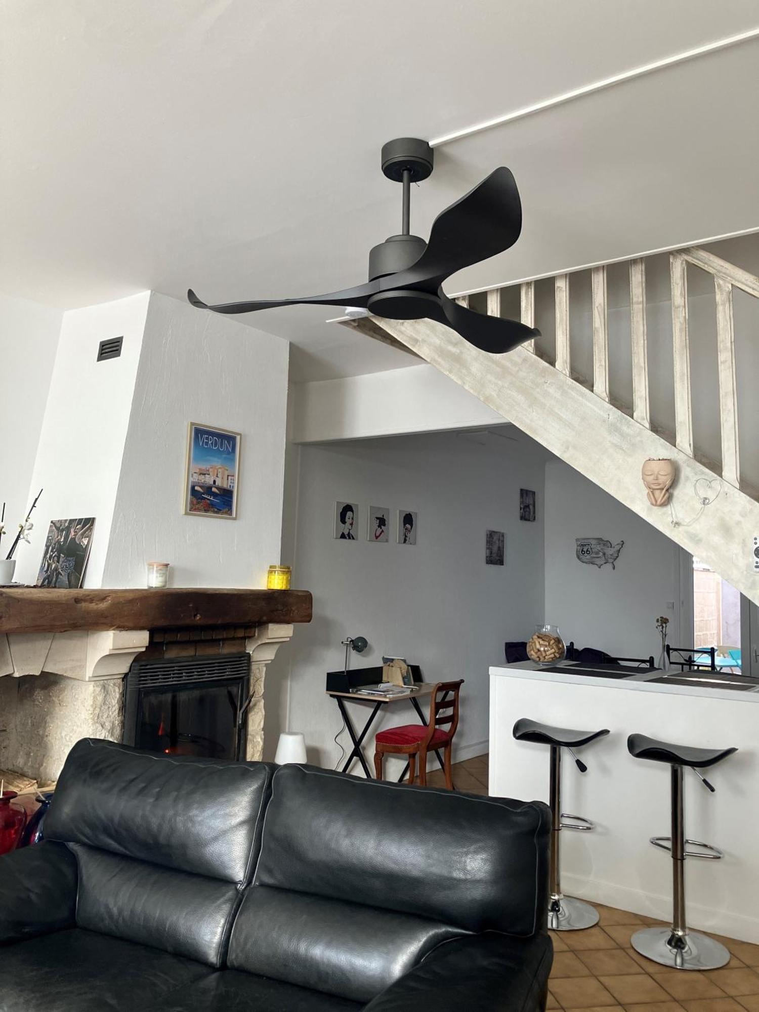 Belleville-Sur-Meuse Jolie, Cozy, Confortable Maison De Ville Au Calme A 5Min Du Centre De Verdun, Parking Devant La Maison מראה חיצוני תמונה